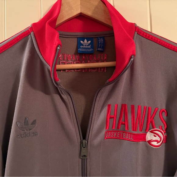 Adidas Gray and Red Atlanta Hawks Member Jacket - Picture 6 of 8